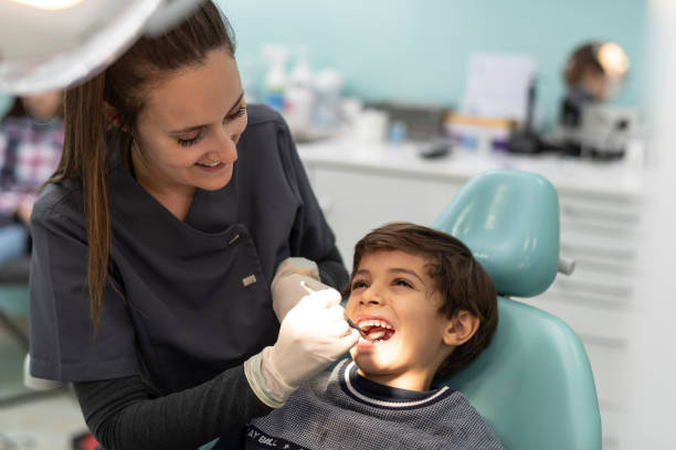 Best Broken or Cracked Tooth Emergency Dentist in Grosse Pointe Park, MI